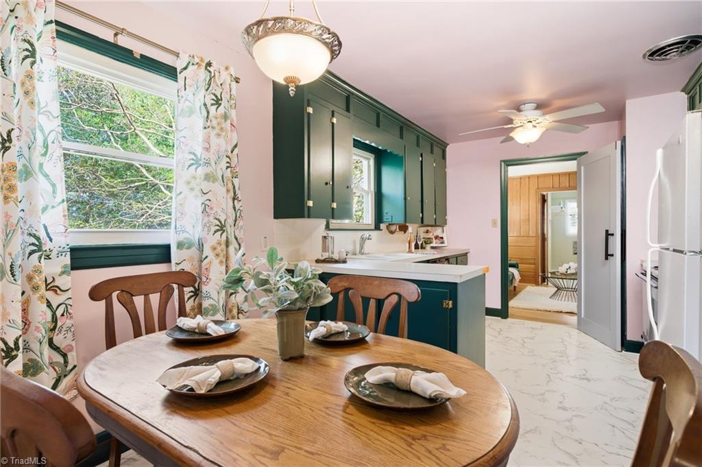 405 Academy Street Rural Hall, NC 27045 - Photo 20 of 47 Dining Room