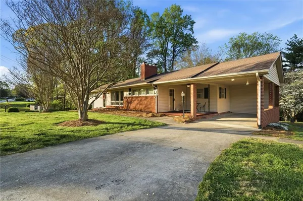 $269,999 | 405 Academy Street, Rural Hall, NC 27045