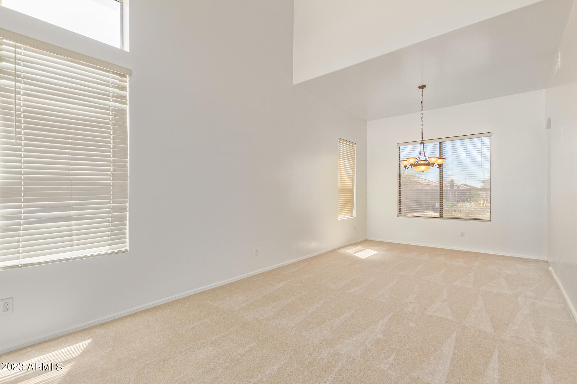 5667 West Evergreen Road Glendale, AZ 85302 - Photo 6 of 41 06 Evergreen 5667