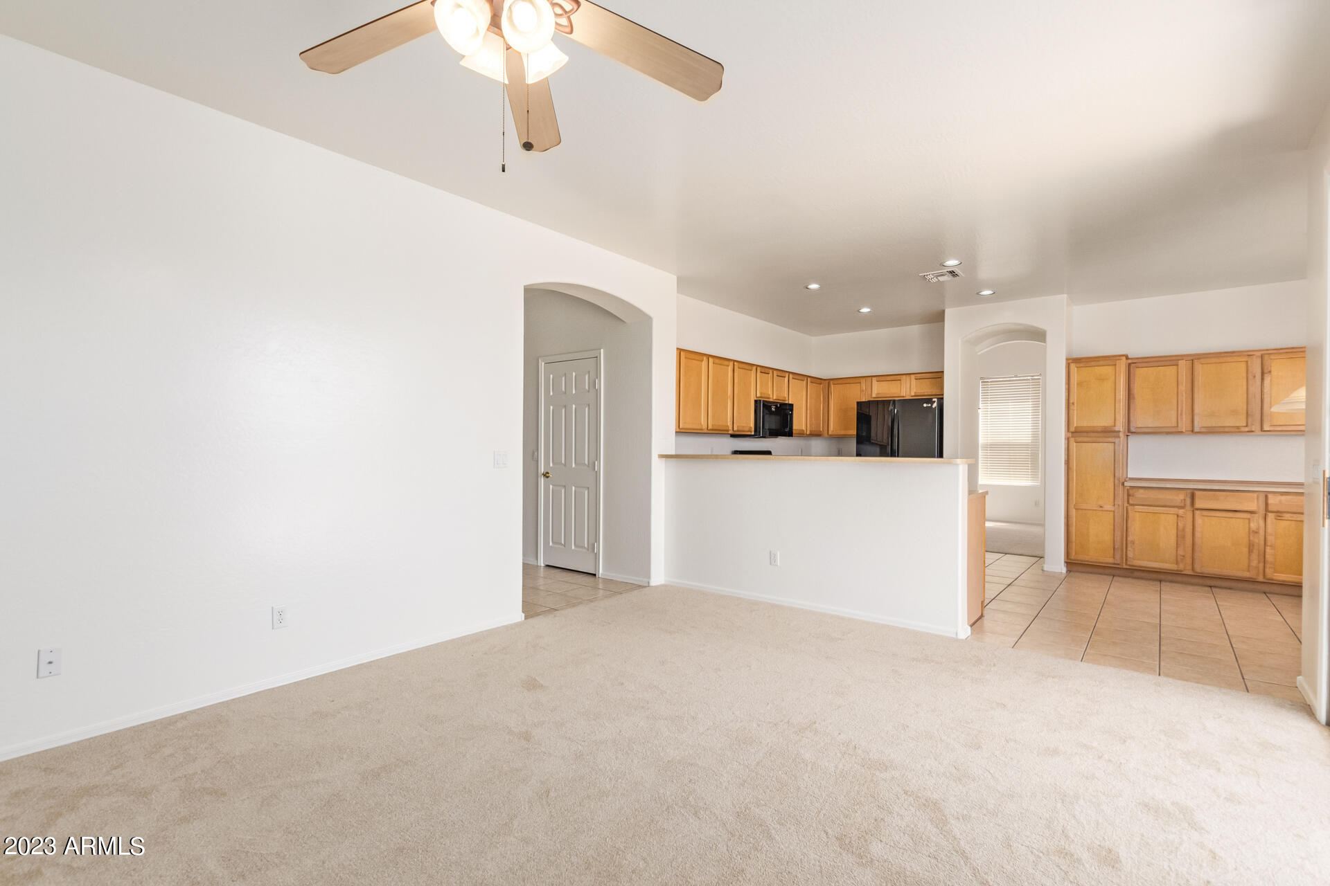 5667 West Evergreen Road Glendale, AZ 85302 - Photo 10 of 41 10 Evergreen 5667