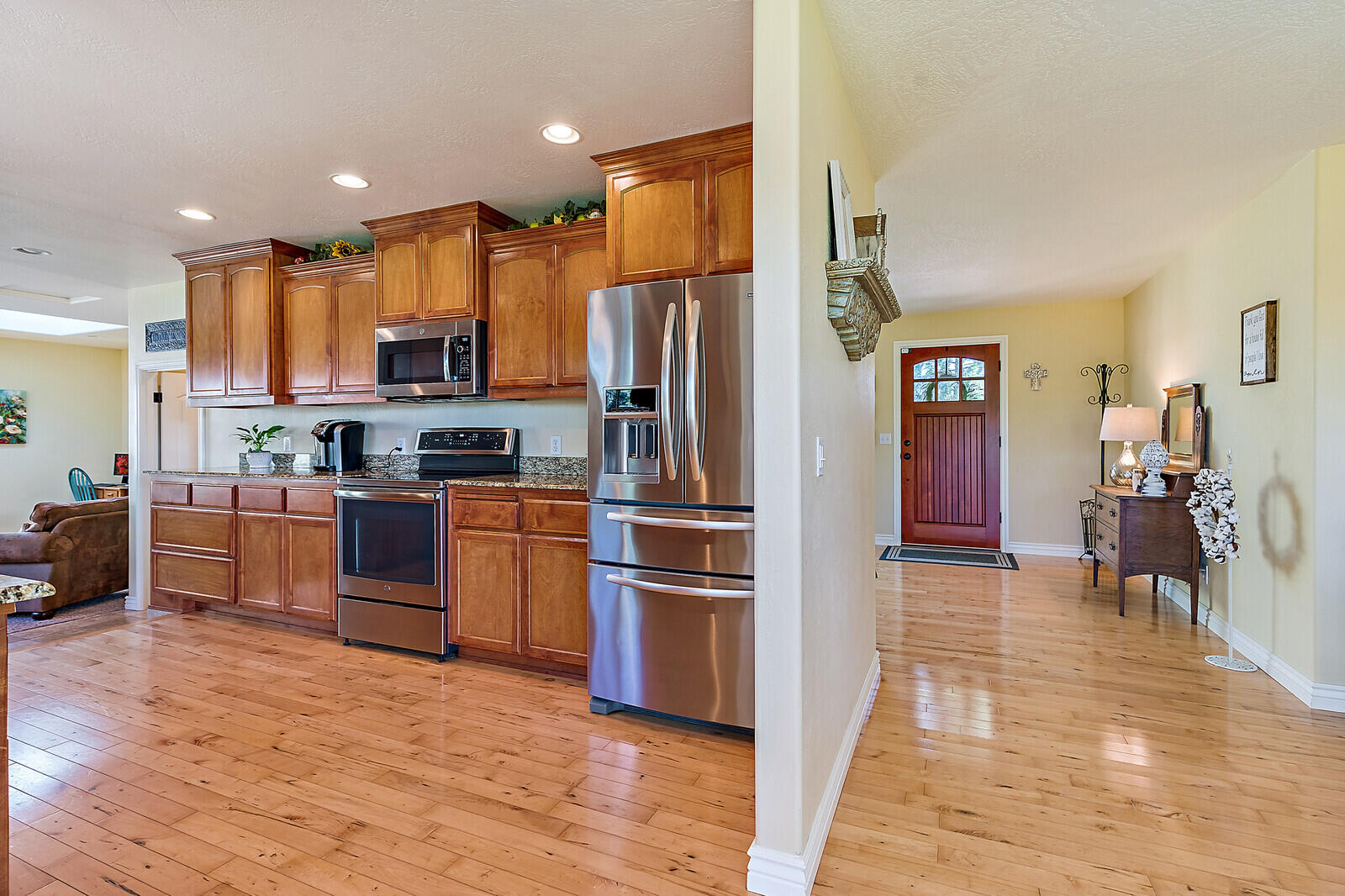 2241 Roberts Road Medford, OR 97504 - Photo 12 of 65 45_RR_45_mls