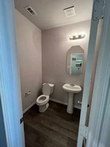 $2,499 | 15446 Islandview Lane, Houston, TX 77073