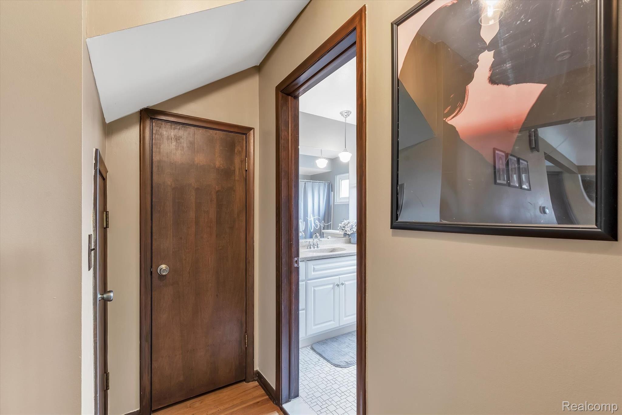 9620 Reeck Road Allen Park, MI 48101 - Photo 27 of 61 27-9620-Reeck-Rd-WindowStill-Real-Estate-Photography-27.jpg