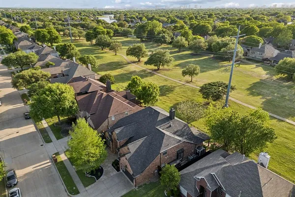 $849,500 | 5805 Wilmington Drive, Frisco, TX 75035