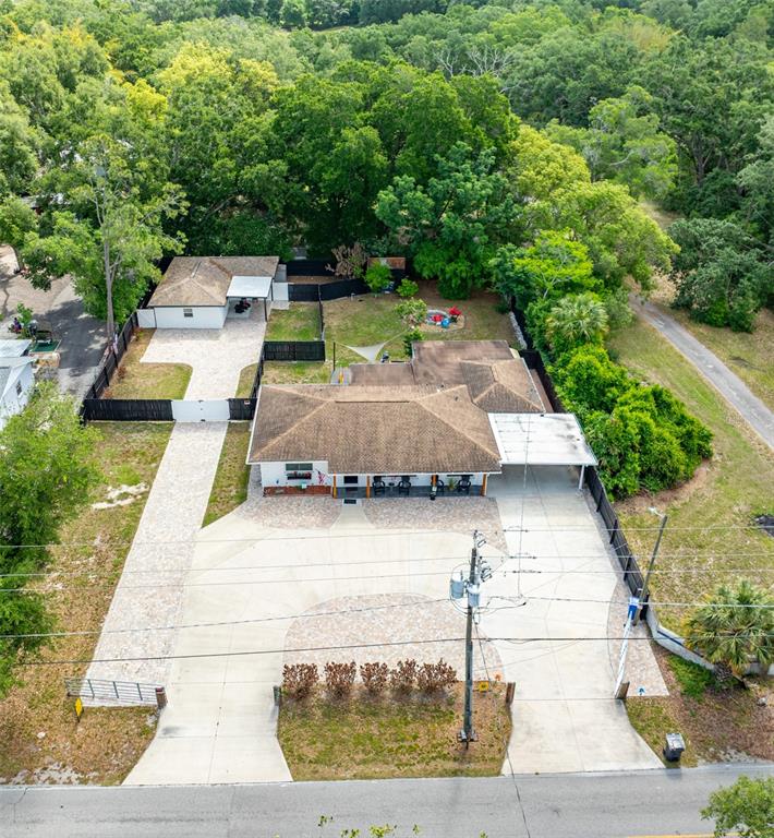 16903 Hanna Road Lutz, FL 33549 - Photo 3 of 94