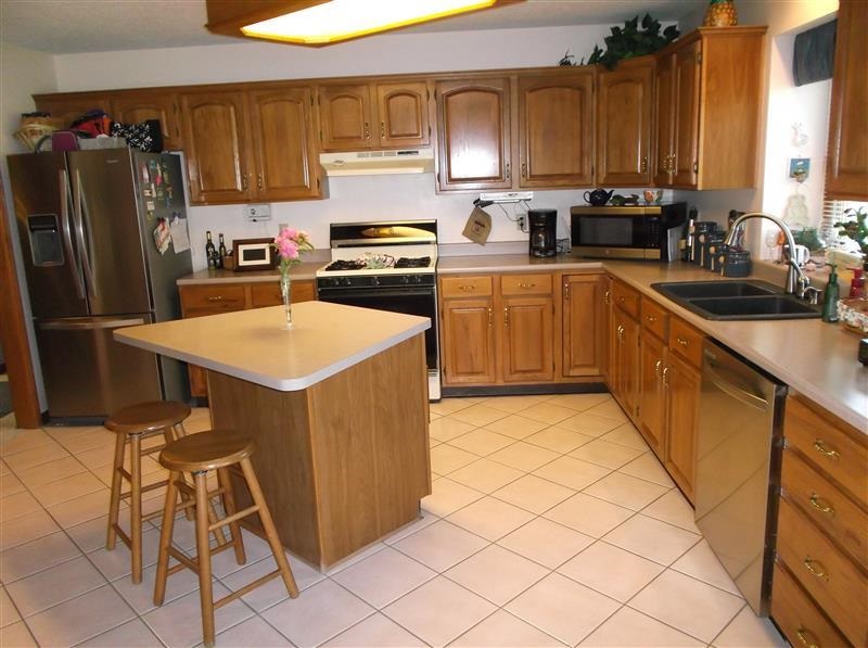 8726 Stand Ridge Run Fort Wayne, IN 46825 - Photo 3 of 6 Gallery Image 3