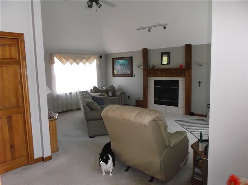 8726 Stand Ridge Run Fort Wayne, IN 46825 - Photo 5 of 6 Gallery Image 5