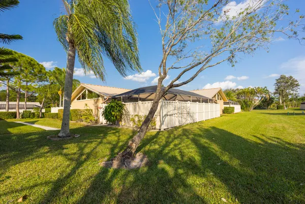 $2,750 | 5532 Golden Eagle Circle, Palm Beach Gardens, FL 33418