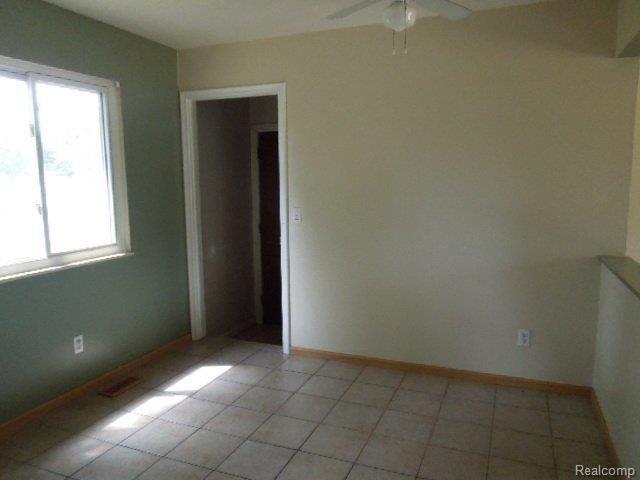 3455 German Road Columbiaville, MI 48421 - Photo 16 of 20 9 dining.JPG