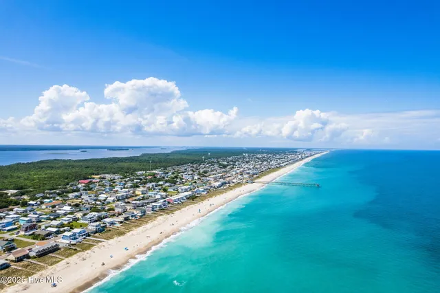 $865,000 | 538 South 4th Avenue, Unit A, Kure Beach, NC 28449