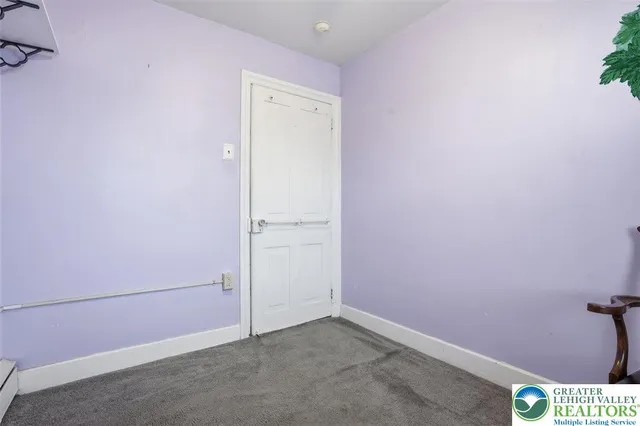 $201,600 | 105 South 2nd Street, Coplay, PA 18037