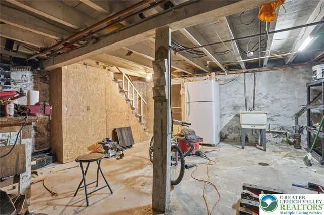 $201,600 | 105 South 2nd Street, Coplay, PA 18037