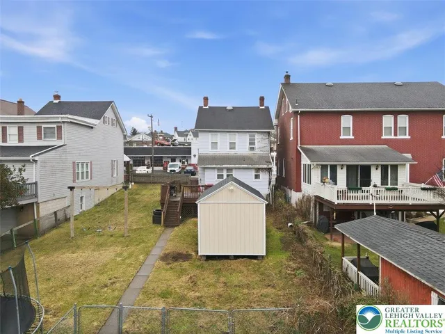 $201,600 | 105 South 2nd Street, Coplay, PA 18037