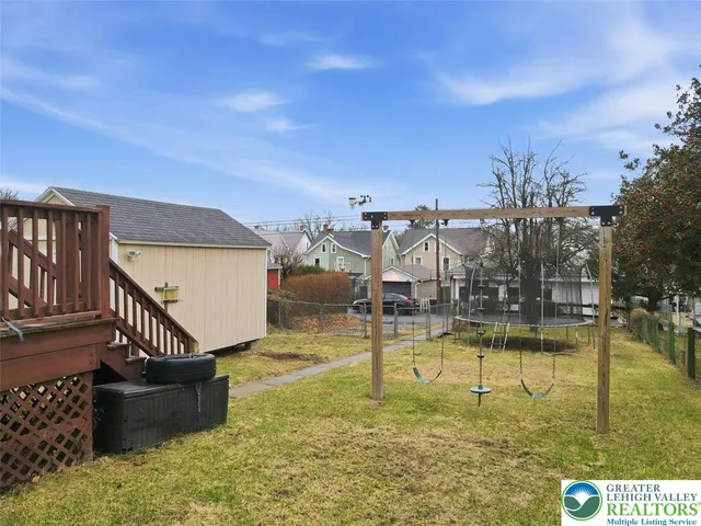 $201,600 | 105 South 2nd Street, Coplay, PA 18037