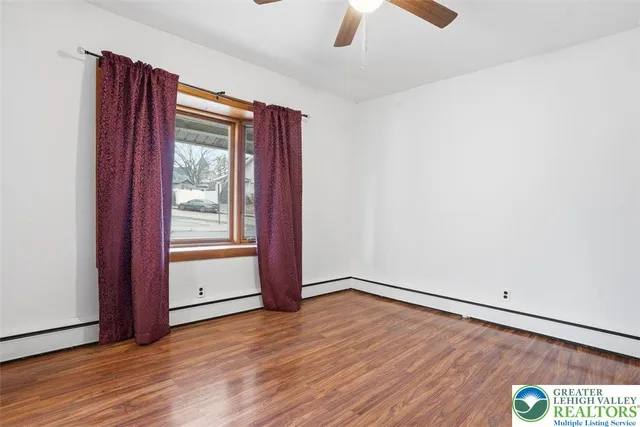 $201,600 | 105 South 2nd Street, Coplay, PA 18037