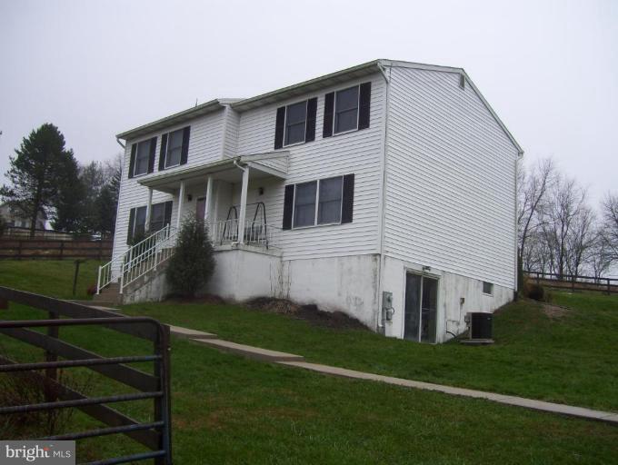 271 Pleasant Valley Road Westminster, MD 21158 - Photo 1 of 24 Exterior (Main)