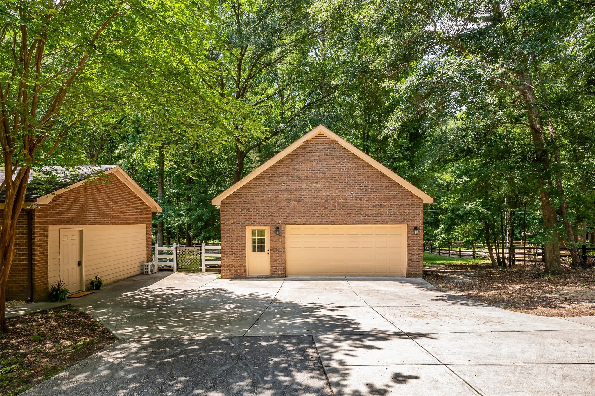 292 State Rd S-29-804 Fort Mill, SC 29707 - Photo 4 of 30