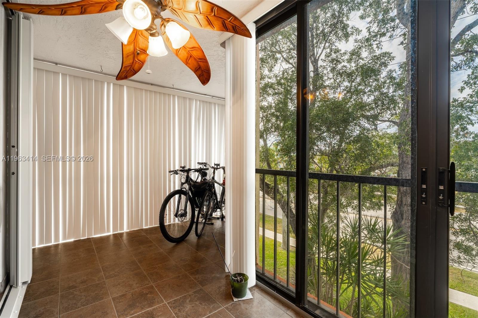 16475 Golf Club Road, Unit 307 Weston, FL 33326 - Photo 9 of 34