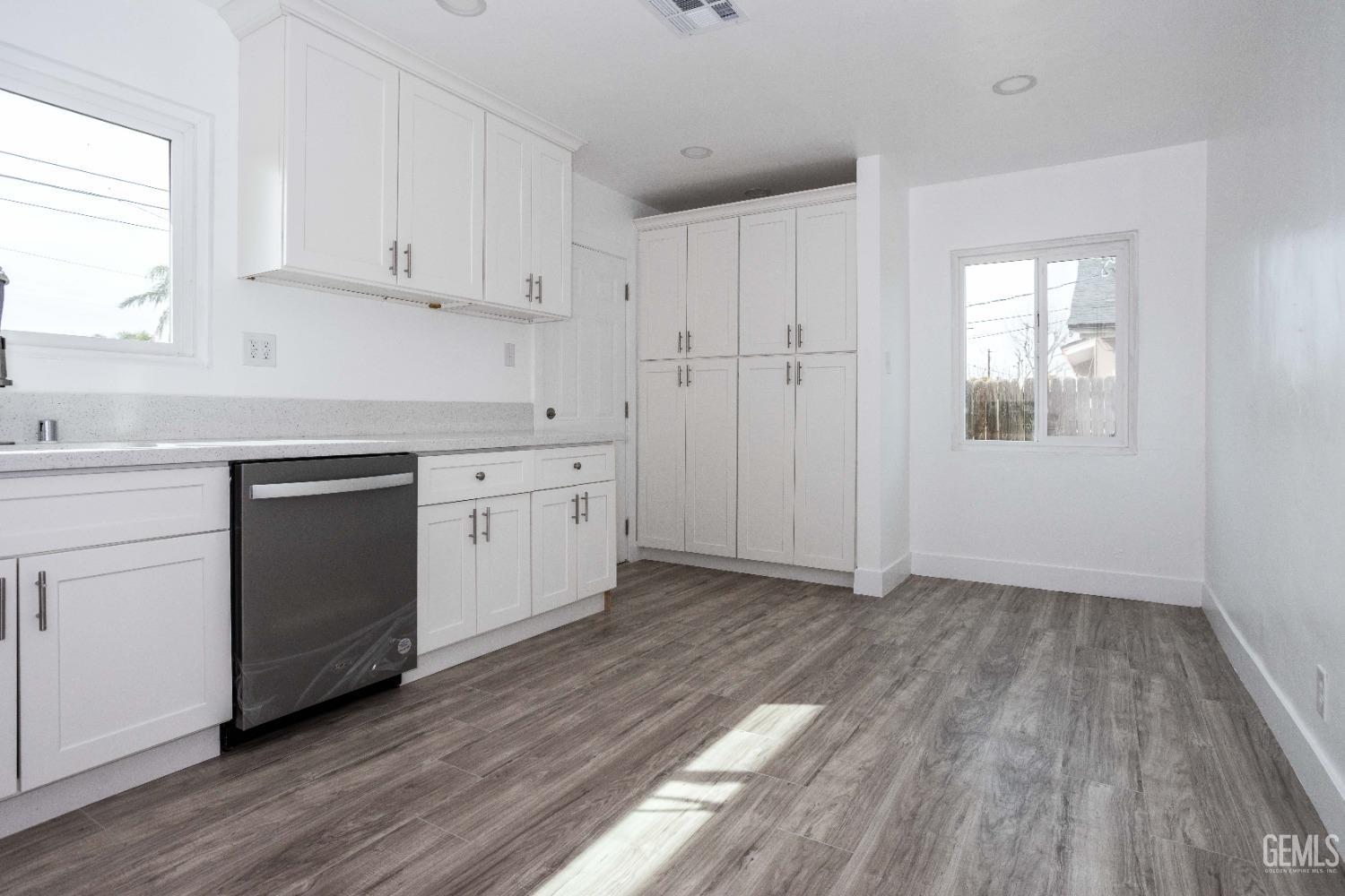 Undisclosed Address Bakersfield, CA 93304 - Photo 11 of 21