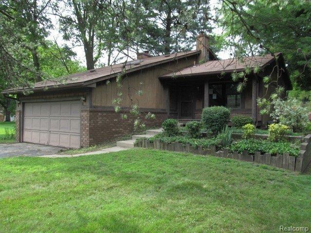 8790 Wise Road Commerce Township, MI 48382 - Photo 2 of 38 8790 WISE RD COMMERCE TWP (4).JP