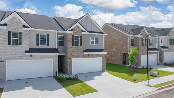 $327,611 | 221 Sound Circle, Stockbridge, GA 30281
