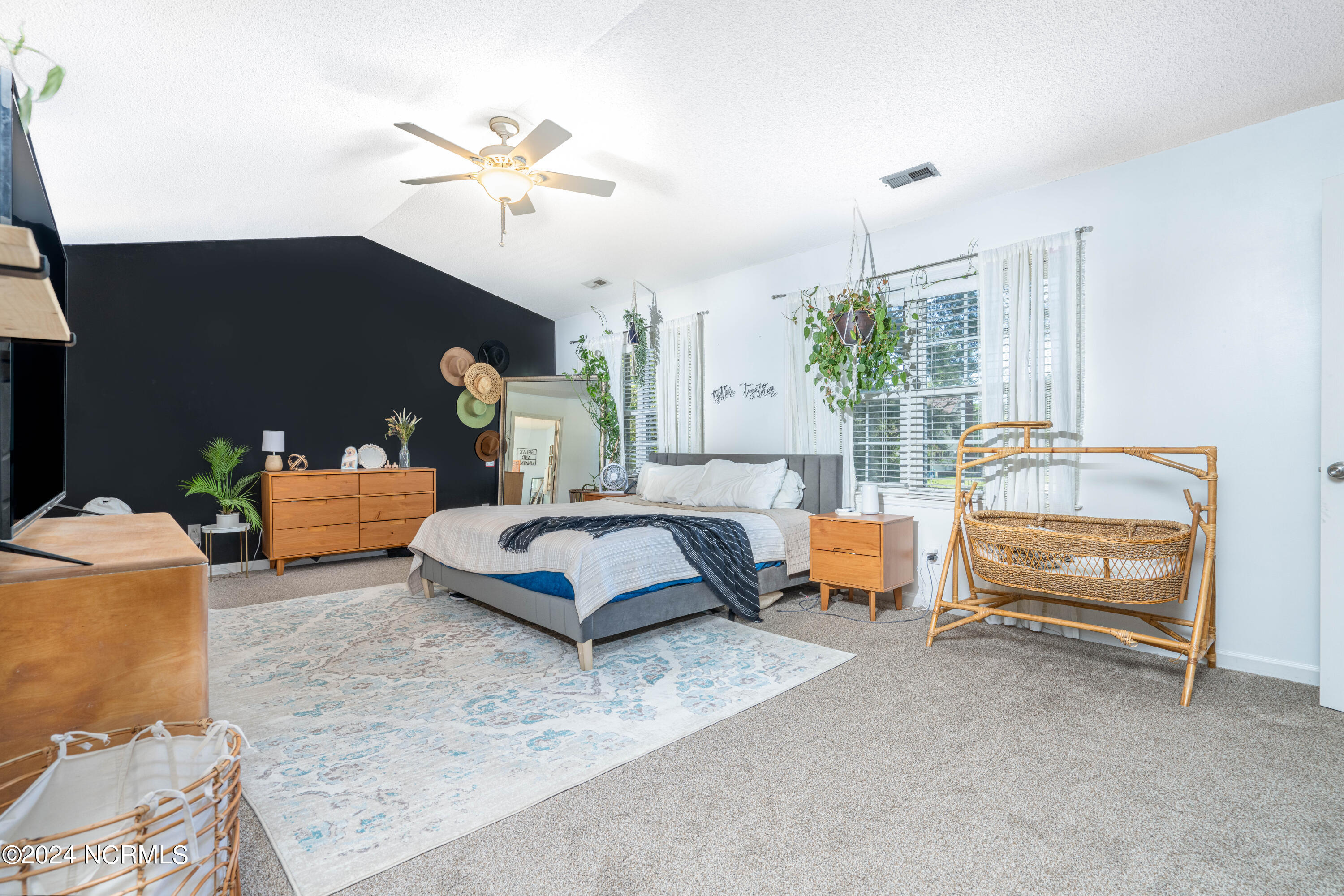 1002 A Pine Valley Road Jacksonville, NC 28546 - Photo 13 of 44 1002-A pine valley (18 of 45)