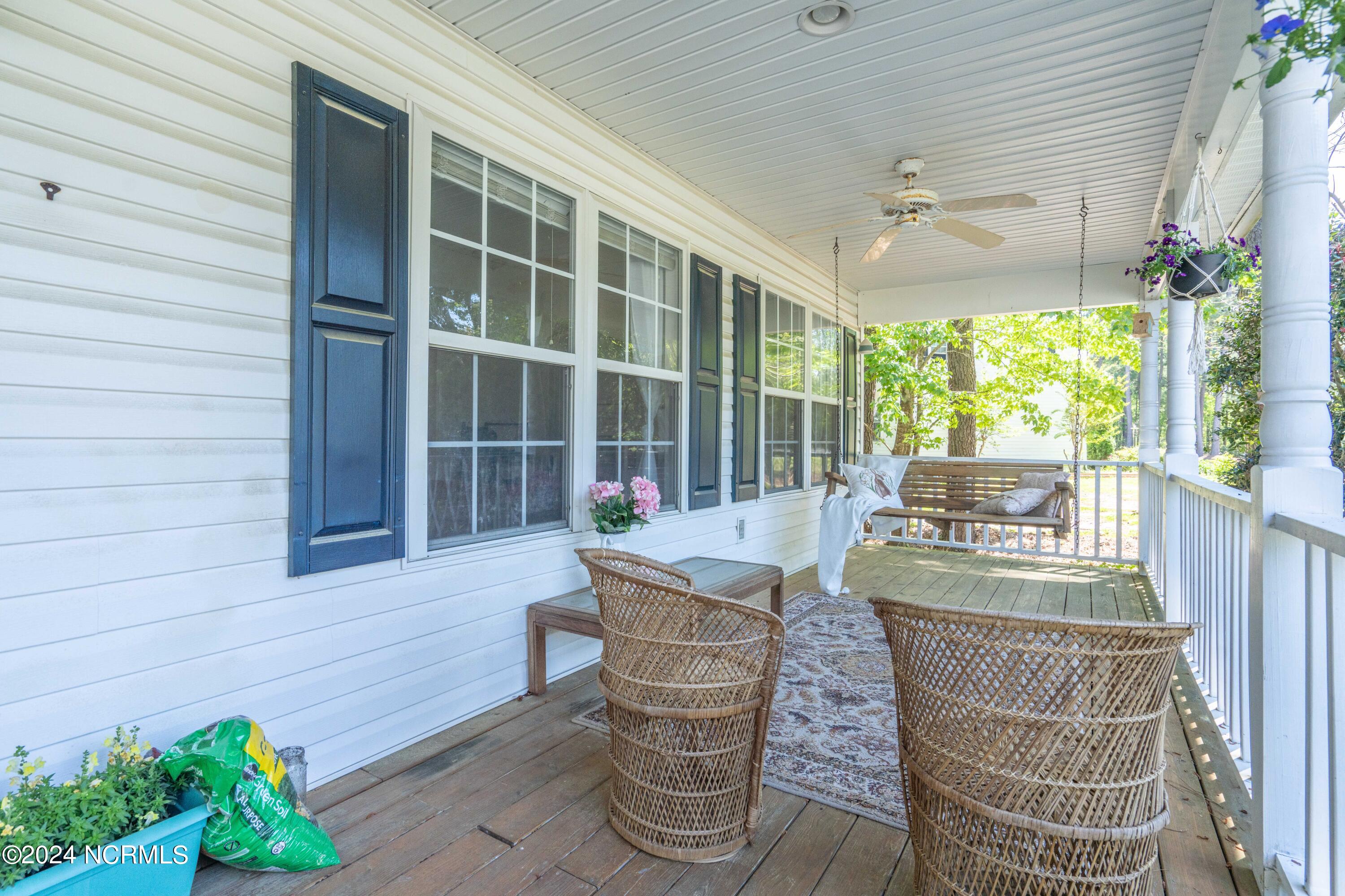1002 A Pine Valley Road Jacksonville, NC 28546 - Photo 4 of 44 1002-A pine valley (28 of 45)