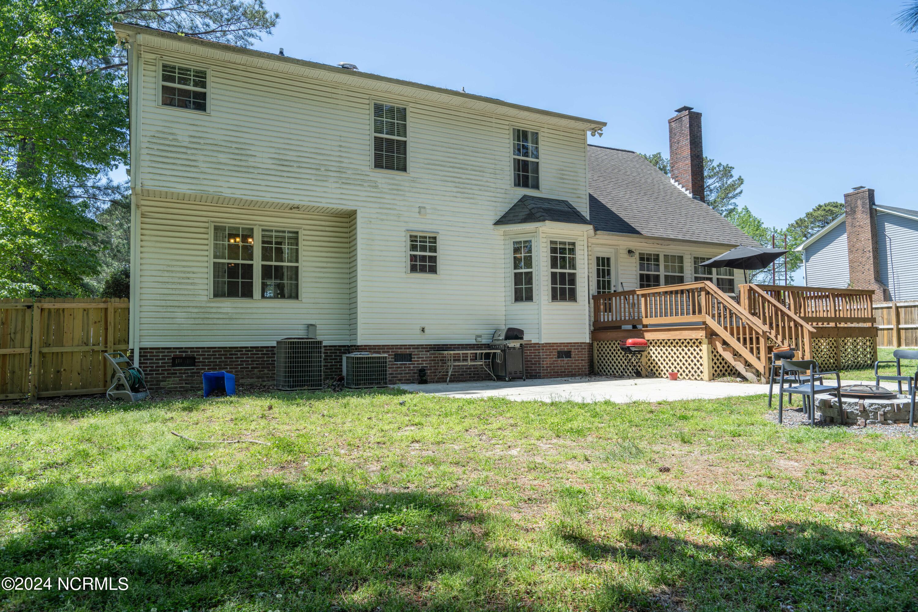 1002 A Pine Valley Road Jacksonville, NC 28546 - Photo 41 of 44 1002-A pine valley (42 of 45)