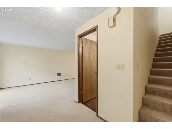 $223,000 | 1100 North Meridian Street, Unit 43, Newberg, OR 97132