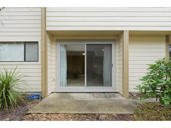$223,000 | 1100 North Meridian Street, Unit 43, Newberg, OR 97132