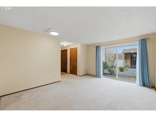 $223,000 | 1100 North Meridian Street, Unit 43, Newberg, OR 97132