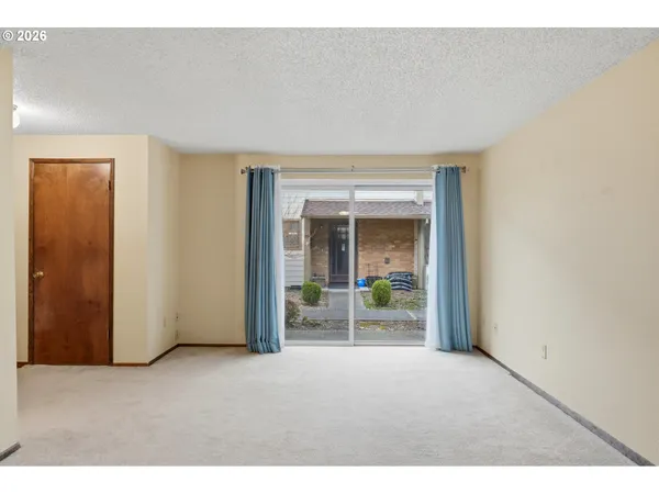 $223,000 | 1100 North Meridian Street, Unit 43, Newberg, OR 97132