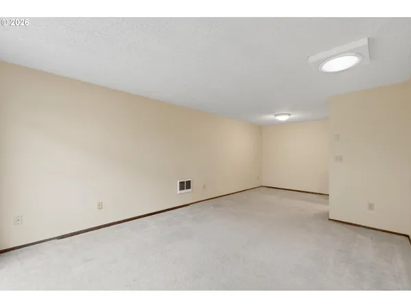 $223,000 | 1100 North Meridian Street, Unit 43, Newberg, OR 97132