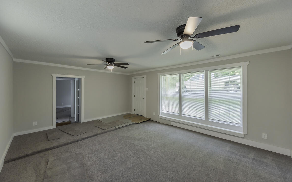 305 Booth Road Chattanooga, TN 37411 - Photo 3 of 24 DSC_3827
