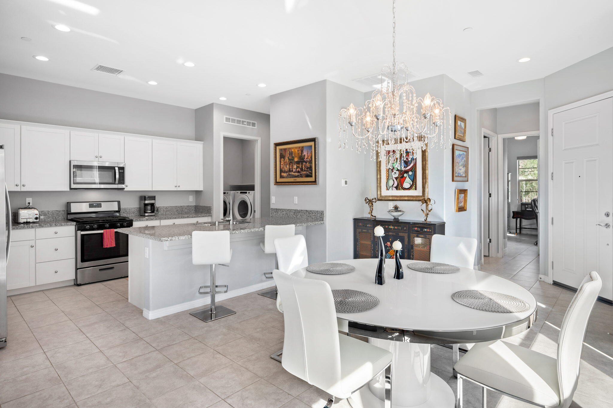 69 Cabernet Rancho Mirage, CA 92270 - Photo 25 of 37 31-web-or-mls-DSC_3873