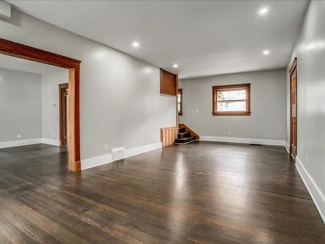 $549,000 | 6020 Central Street, Kansas City, MO 64113