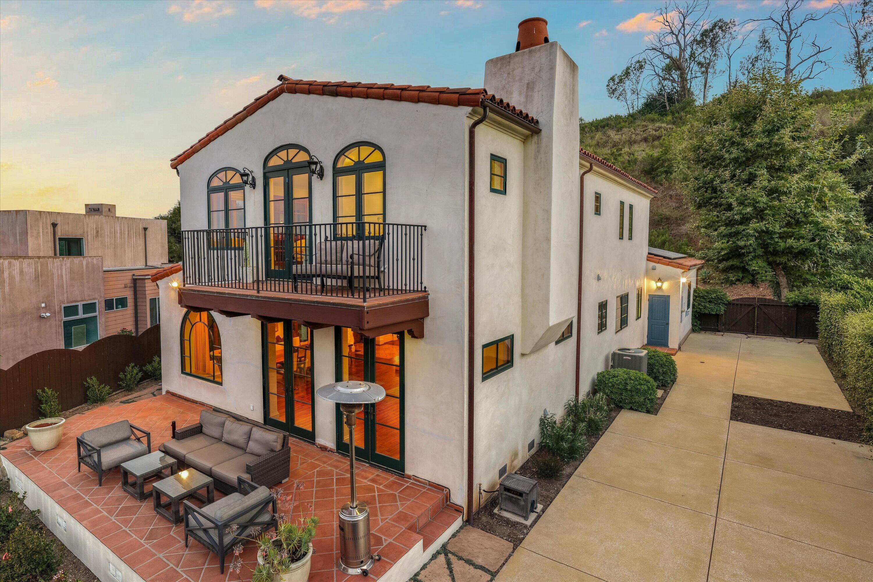 333 Conejo Road Santa Barbara, CA 93103 - Photo 37 of 43 a front view of a house with garden