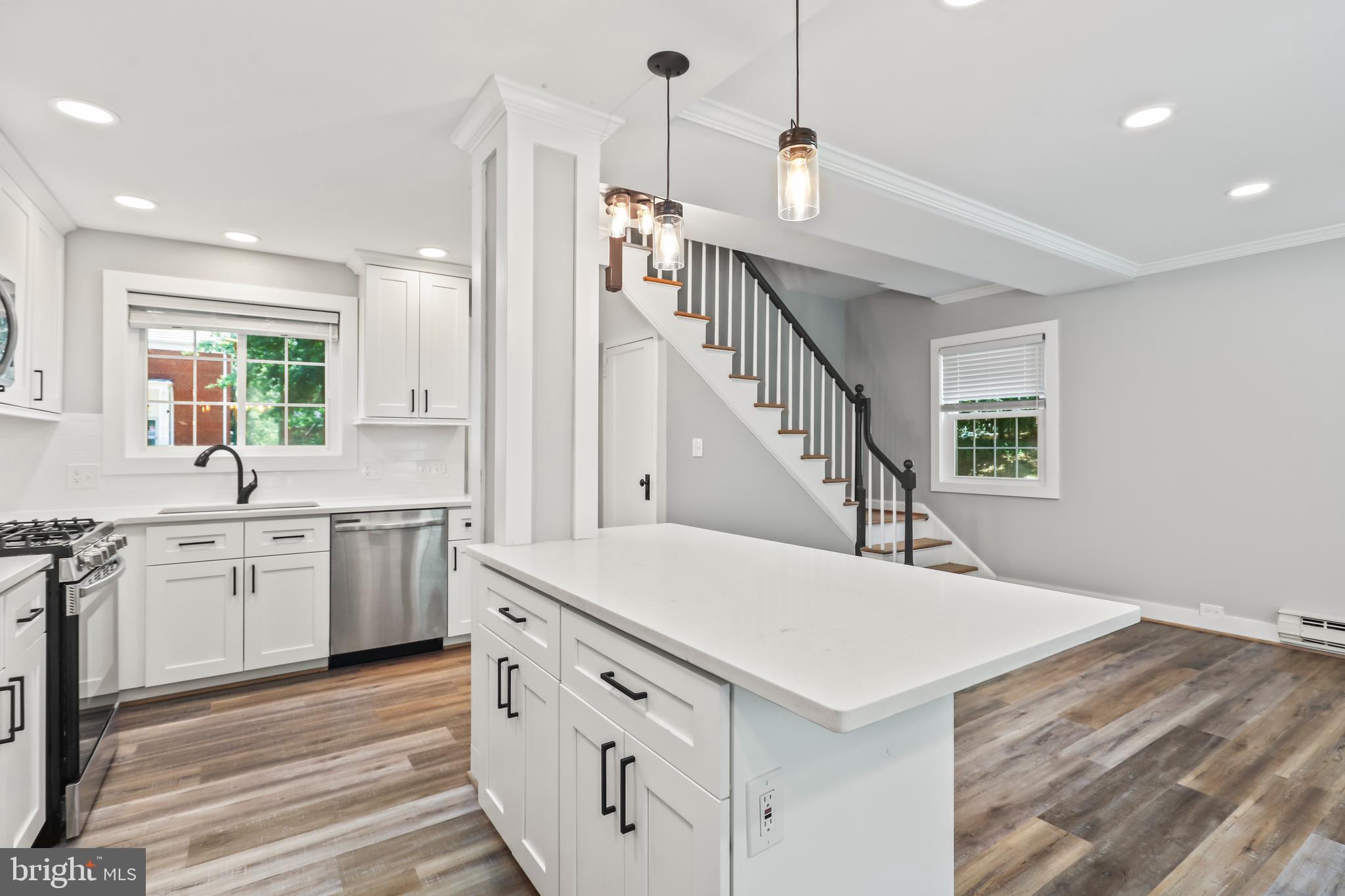 1667 Preston Road Alexandria, VA 22302 - Photo 4 of 25 Gallery Image 4