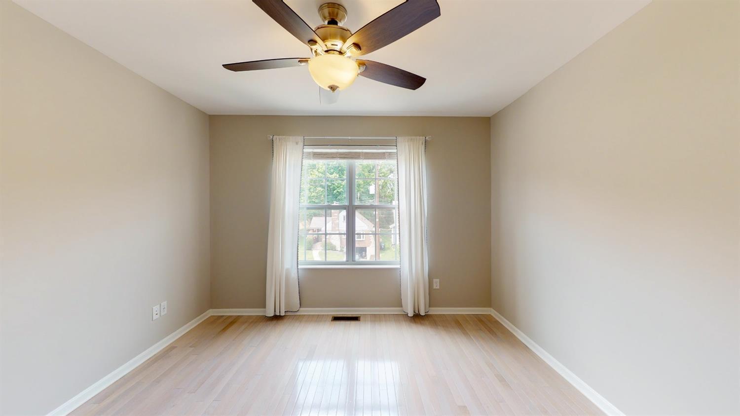 3653 Brotherton Road Cincinnati, OH 45209 - Photo 31 of 39