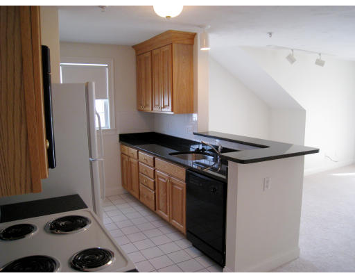 24 Wall Street, Unit D Canton, MA 02021 - Photo 4 of 6 Gallery Image 4