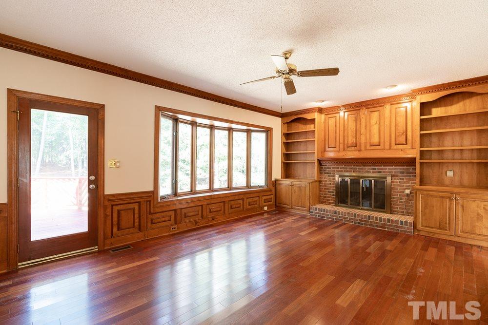 12036 Deer Run Raleigh, NC 27614 - Photo 14 of 30 Family Room