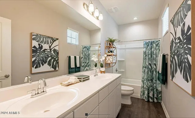 $2,124 | 1050 South 173rd Avenue, Unit 3, Goodyear, AZ 85338