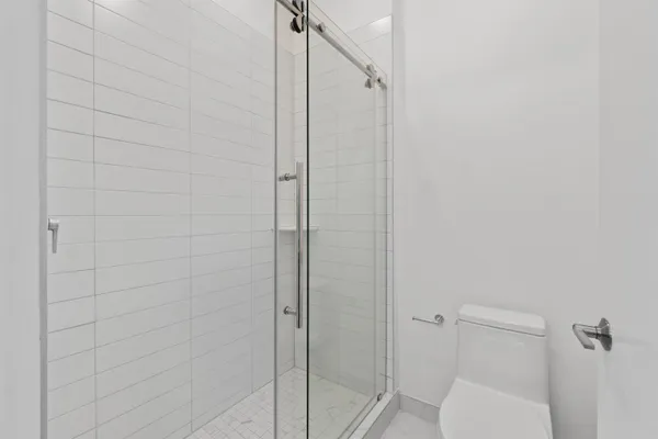 $2,485 | 260 Ave East, Unit 219, Bayonne, NJ 07002