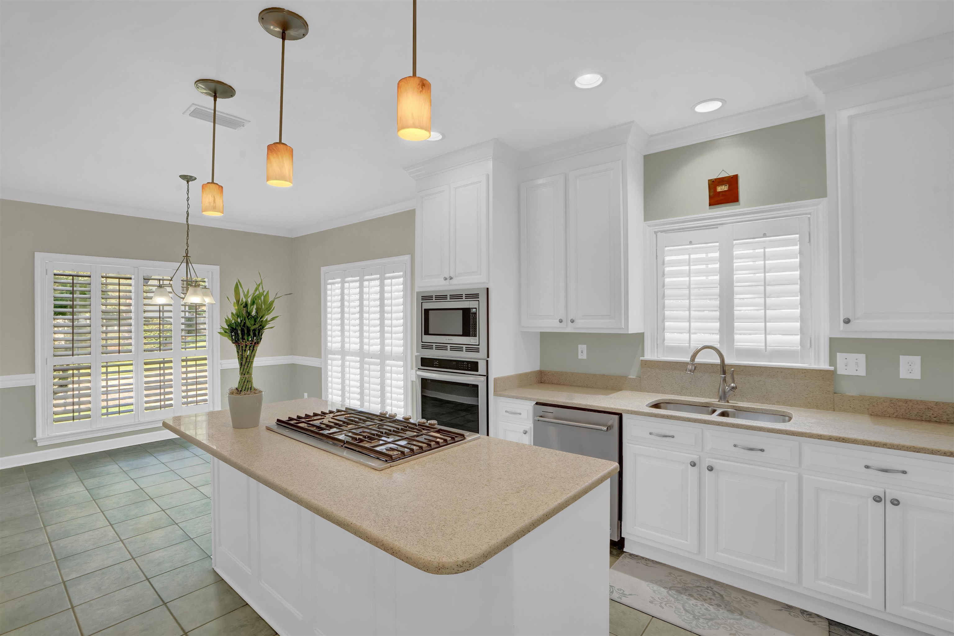 111 Beaver Dam Road Fairhope, AL 36532 - Photo 17 of 51 Kitchen