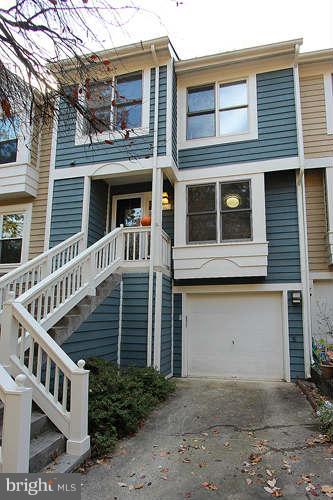 1605 Oak Spring Way Reston, VA 20190 - Photo 2 of 30 Exterior (Front)