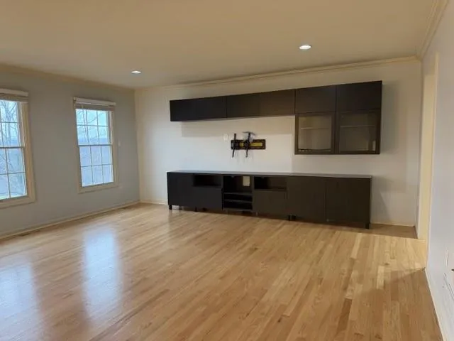 $2,500 | 941 Montclair Drive, Coraopolis, PA 15108