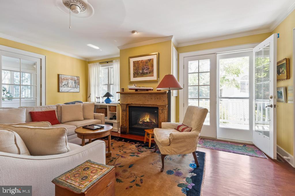 119 High Street Chestertown, MD 21620 - Photo 21 of 60 Family Room