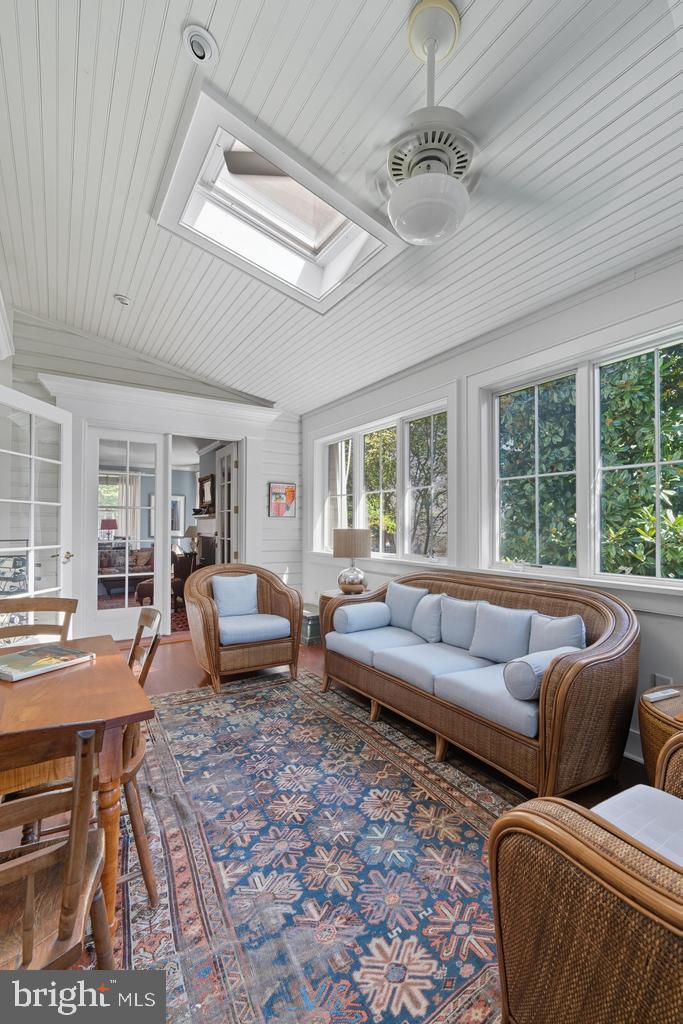 119 High Street Chestertown, MD 21620 - Photo 10 of 60 Sunroom Detail