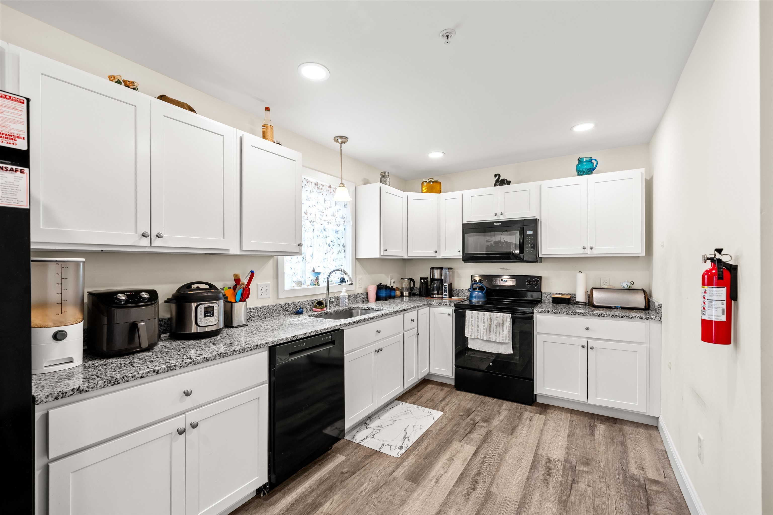6 Biggs Avenue, Unit B Epping, NH 03042 - Photo 7 of 30