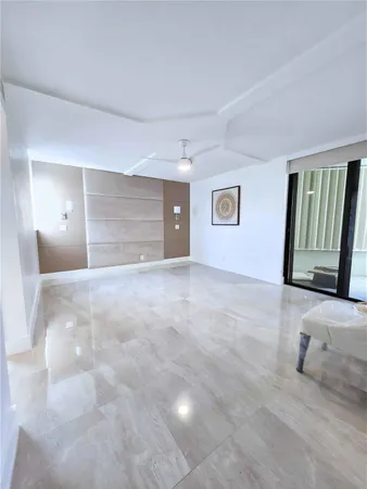 $2,900 | 6463 La Costa Drive, Unit 301, Boca Raton, FL 33433
